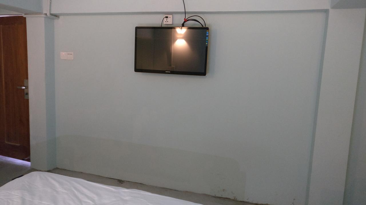 Kaung Hostel マンダレー エクステリア 写真