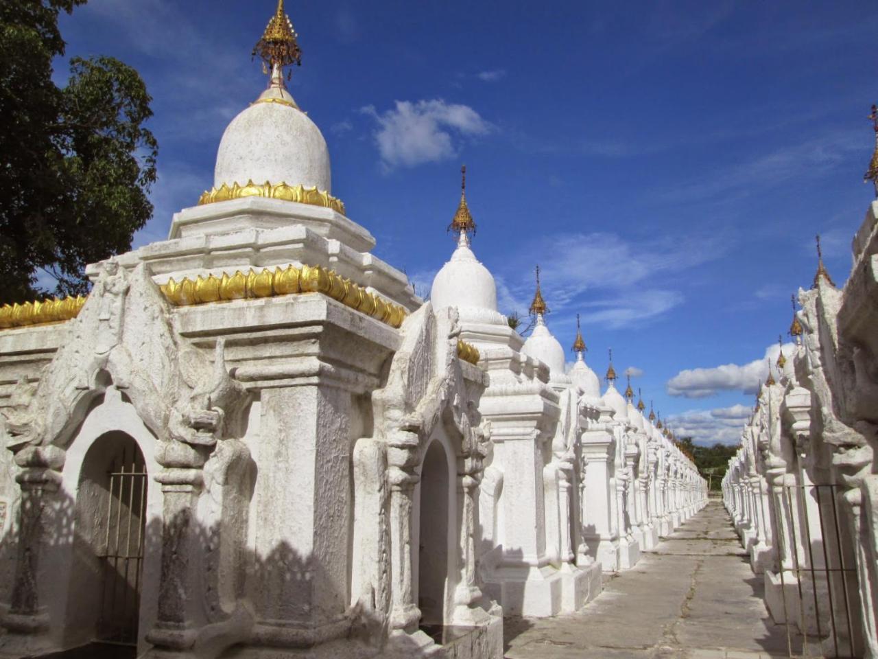 Kaung Hostel マンダレー エクステリア 写真